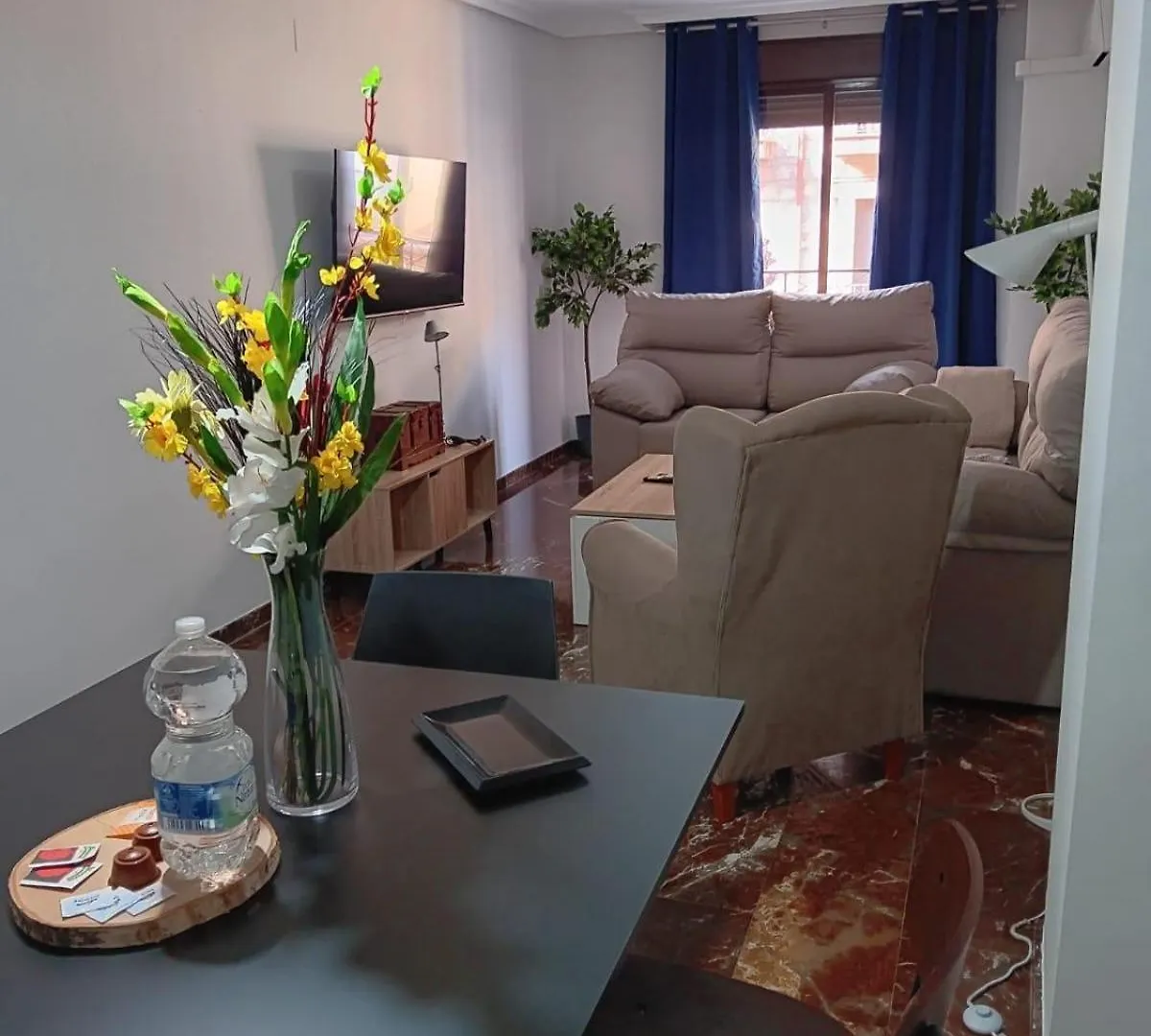 Plaza Ayuntamiento 2 Habitaciones Con Parking Pondos Linares  Spain